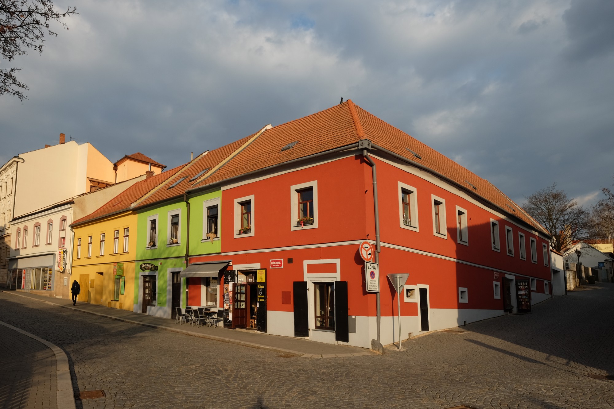 2018, kafírna/čajovna, foto T.Znamenáček